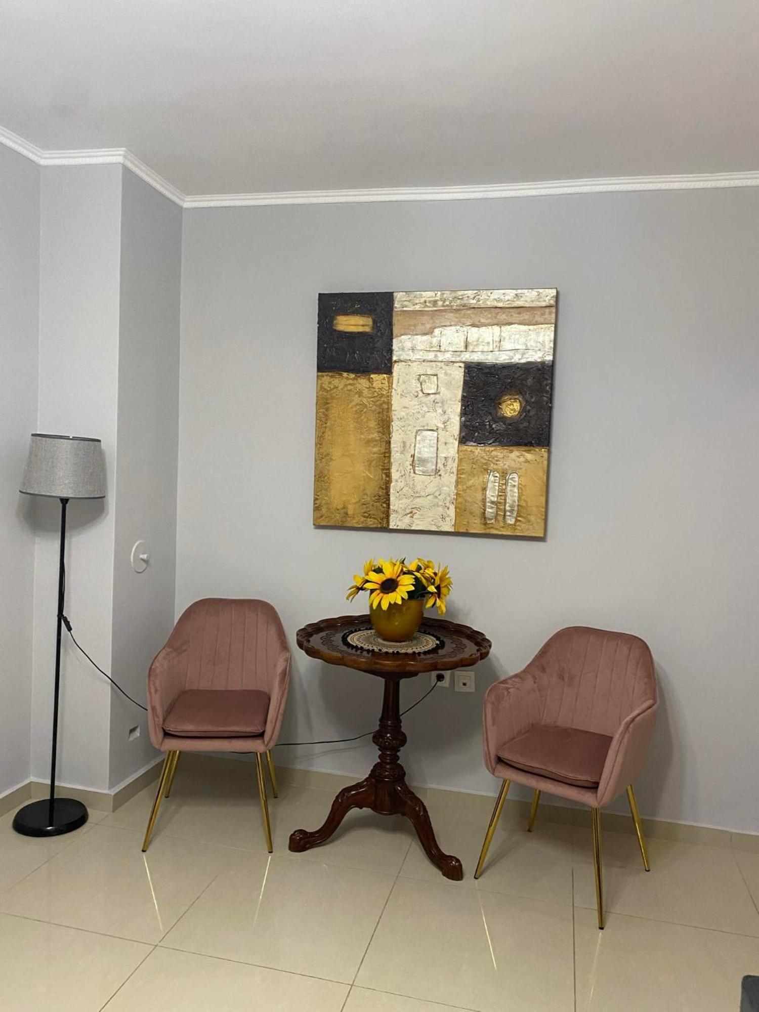 Apartment μercy
